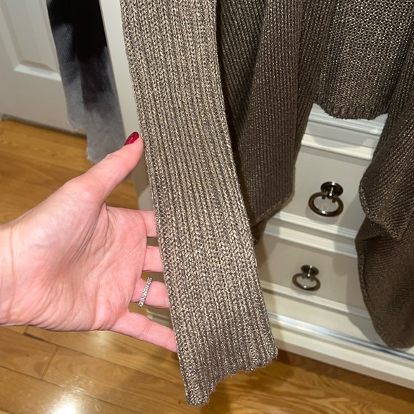 Womens Mossimo Dutti size M bronzey open cardigan sweater - shorter in back - Picture 3 of 6